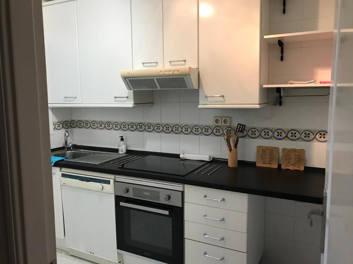 Apartment Costalita, Direct Beach Access, Ground Floor, Salt Water Pool Estepona Kültér fotó